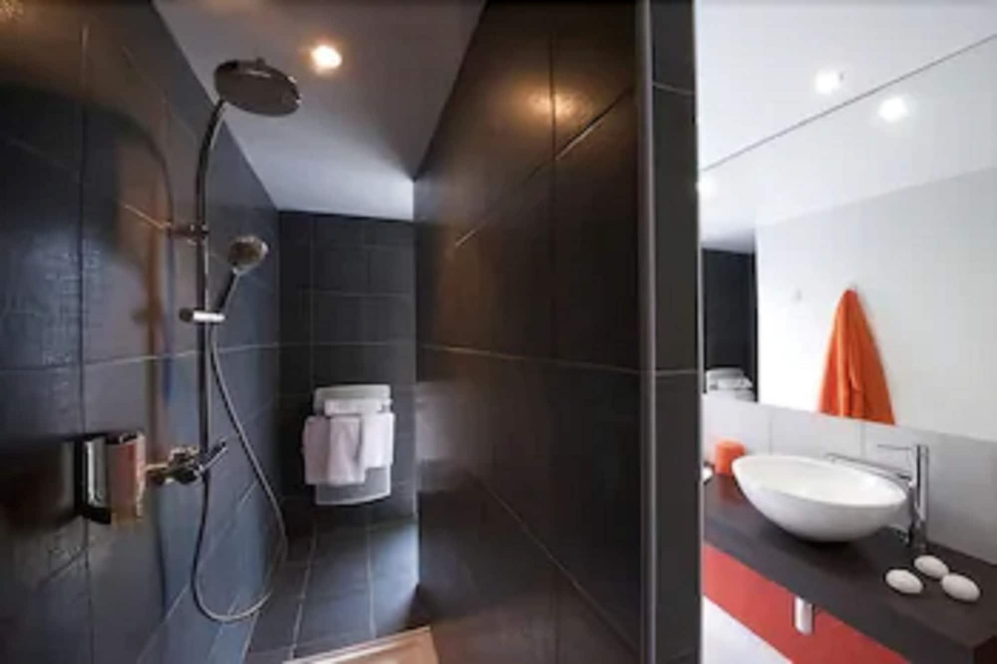 Logis Golfe Hotel Vannes Dış mekan fotoğraf